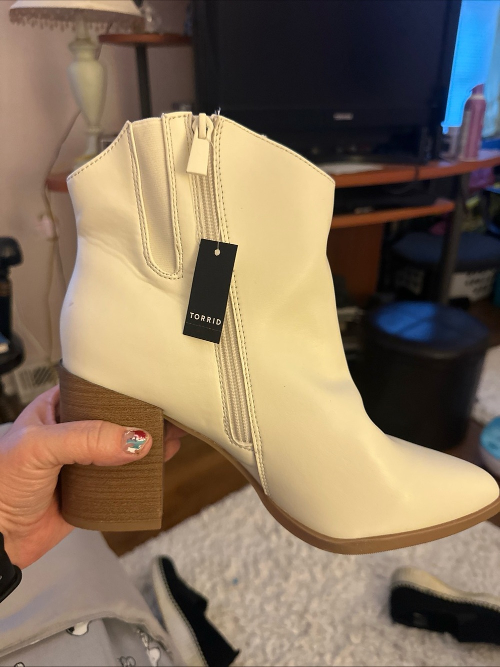 torrid Cream Block Heel Ankle Bootie’s